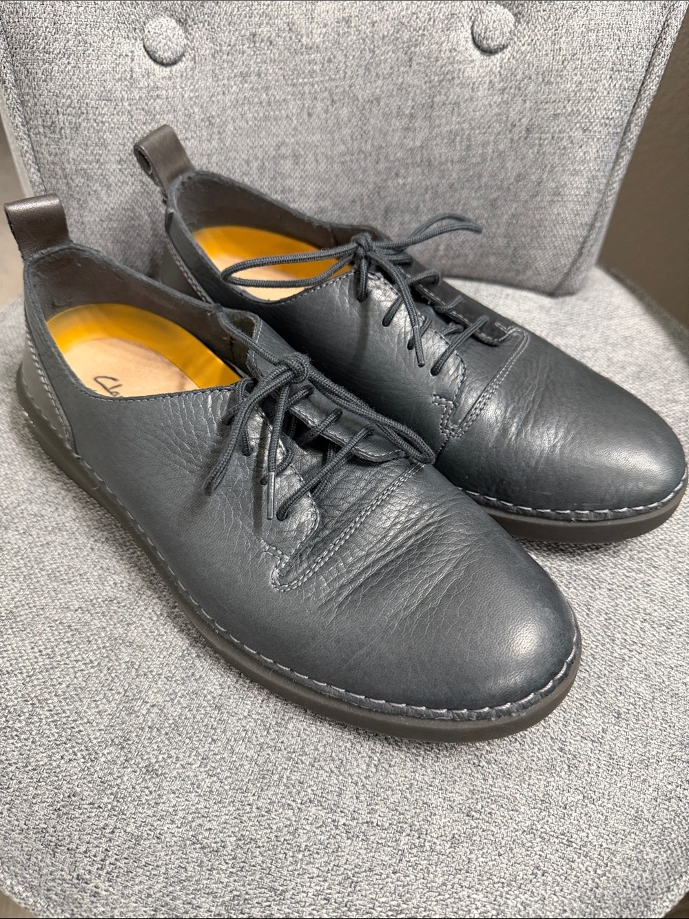 Clarks Women's Blueish Gray Leather Lace-Up Flats